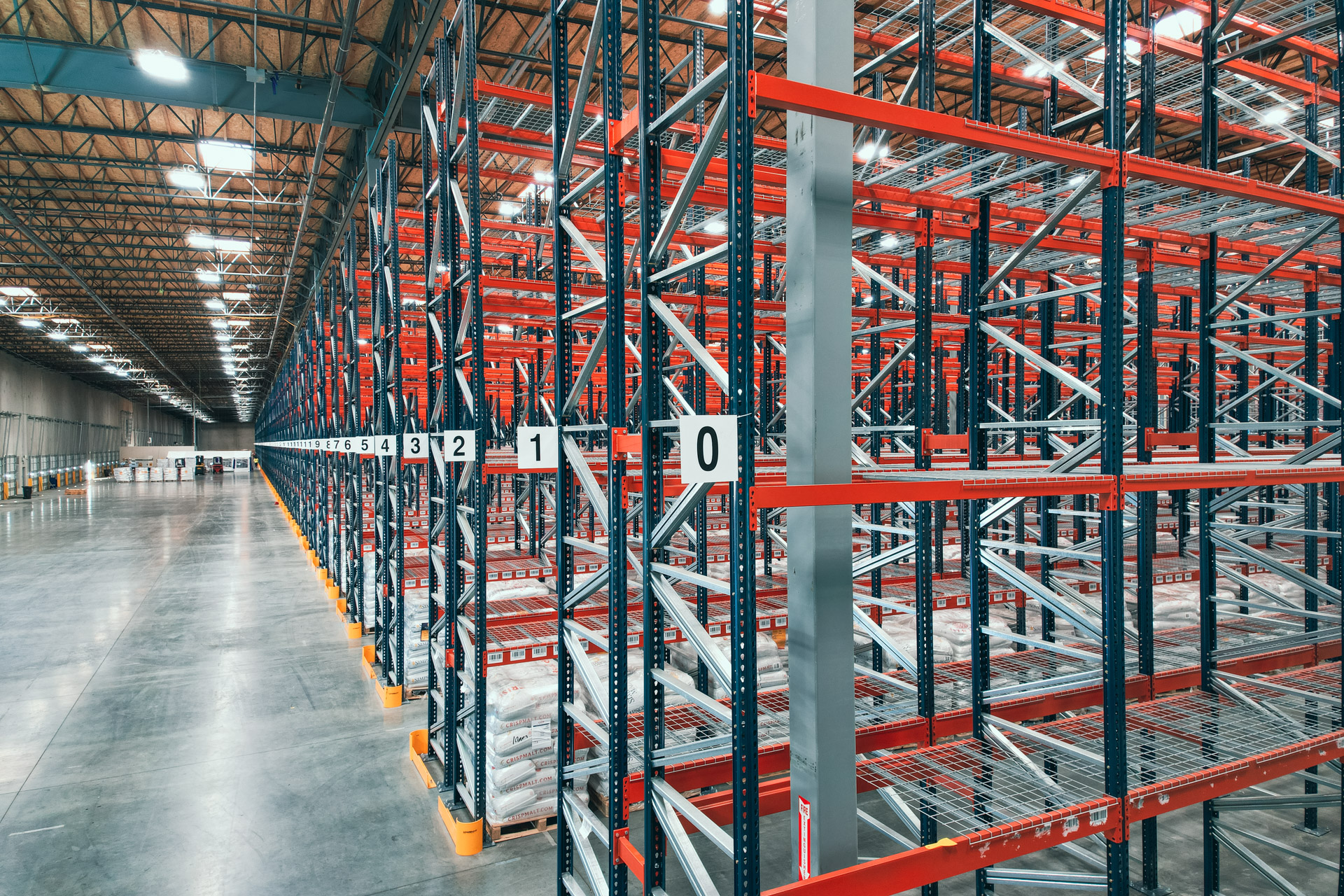 Industrial pallet racking warehouse in Halethorpe Maryland